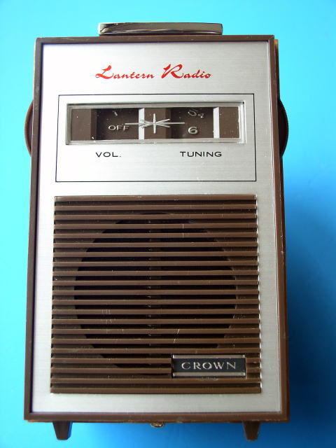 CROWNランタンラジオ　MODELＨT-480